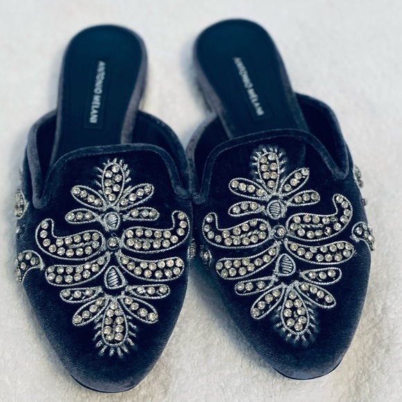 ANTONIO MELANI Genuine Leather | Velvet Embellished Flats | Offers Welcome SZ 6M - Picture 9 of 13